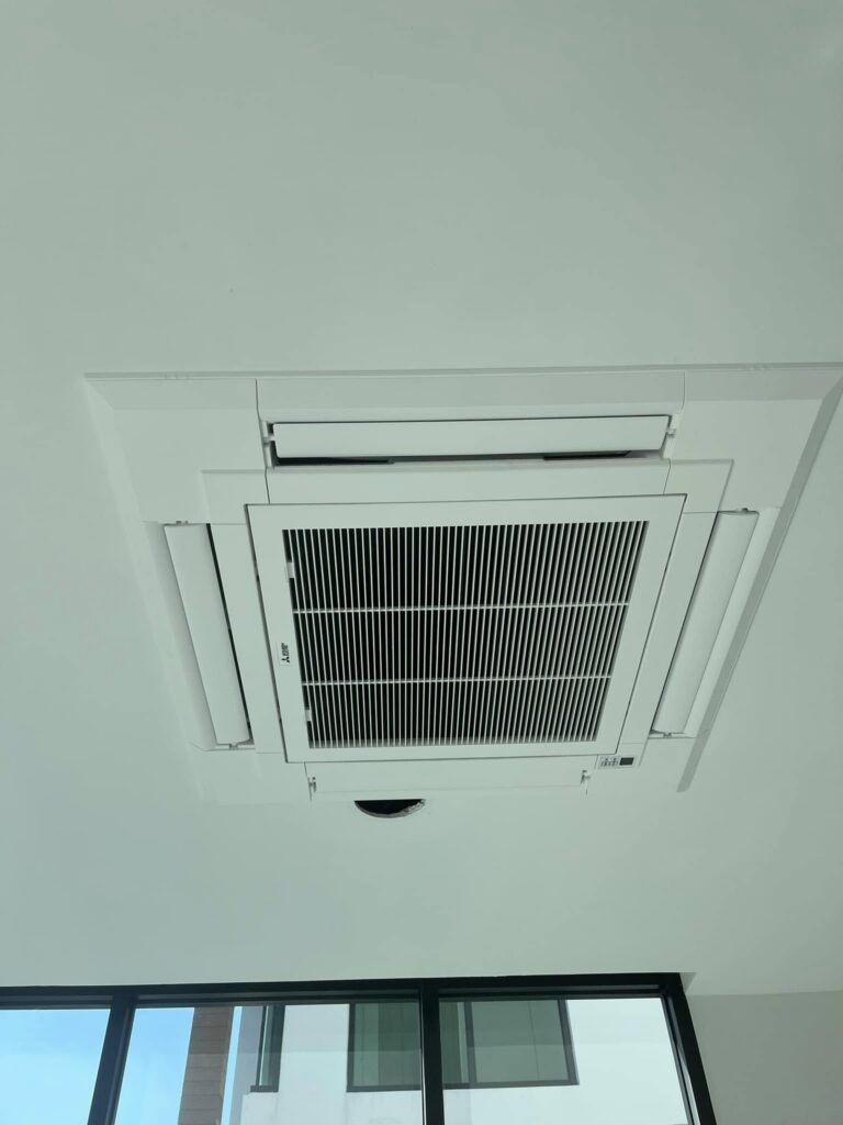 ผลงานติดตั้งแอร์ 4 ทิศทาง Mitsubishi 18000 BTU โดยวันแอร์ รูปที่ 5